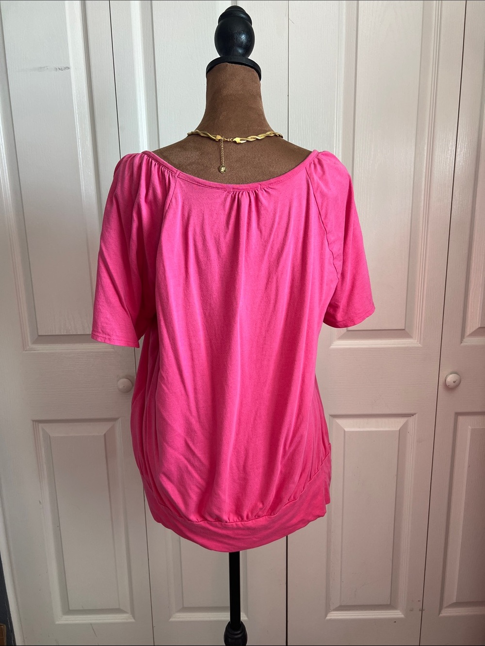 Old Navy Scoop Neck Flutter Sleeve Top - Hot Pink - Picture 3 of 5